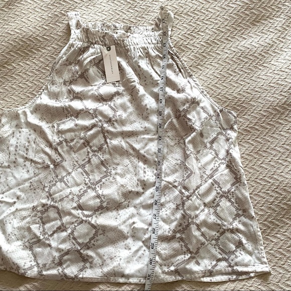 Anthro Cloth & Stone animal snake print white tank top blouse M - Picture 7 of 9